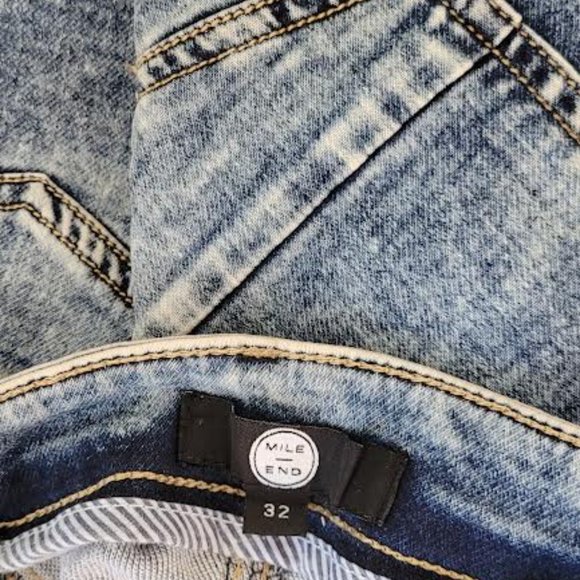 Mile End Jean Short - Picture 4 of 5